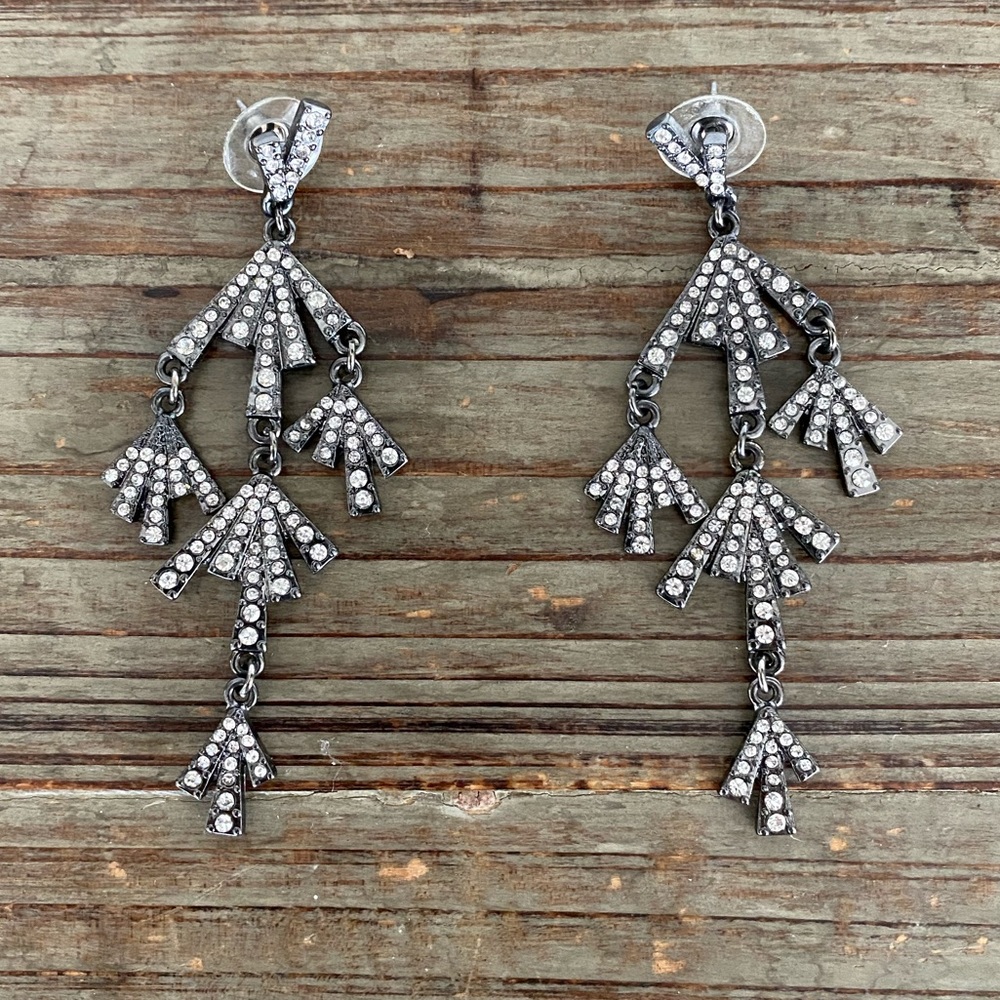 NWOT Costume Faux Diamond/Silver Dangle Earrings